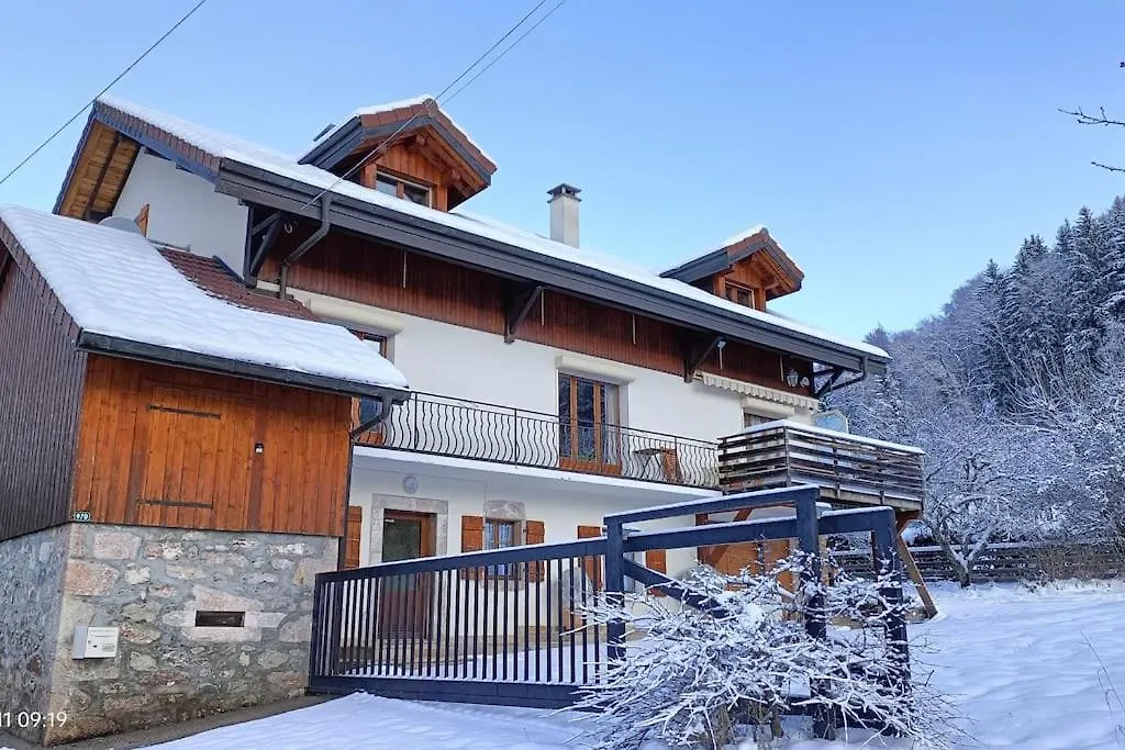 Holiday home Gite Coeur De Haute-Savoie Viuz-en-Sallaz France